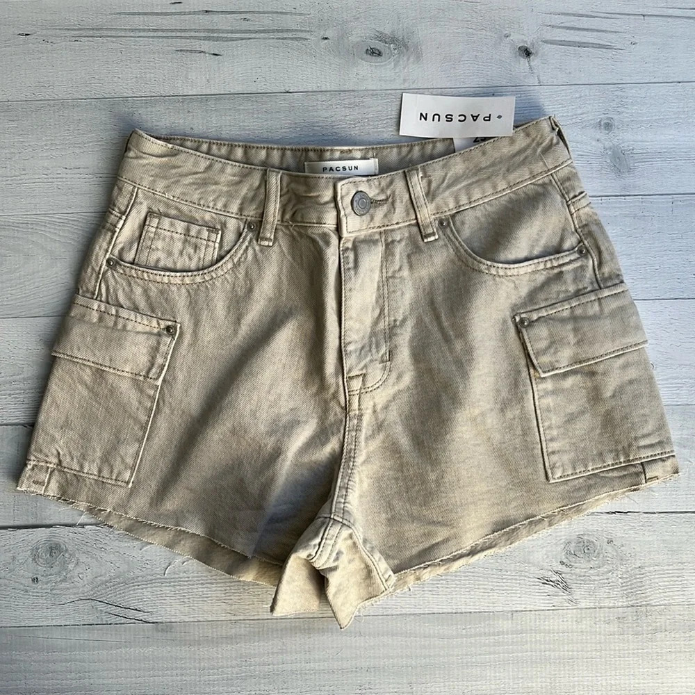 NWT Pacsun Light Gray Ultra High Rise Cargo Short 25